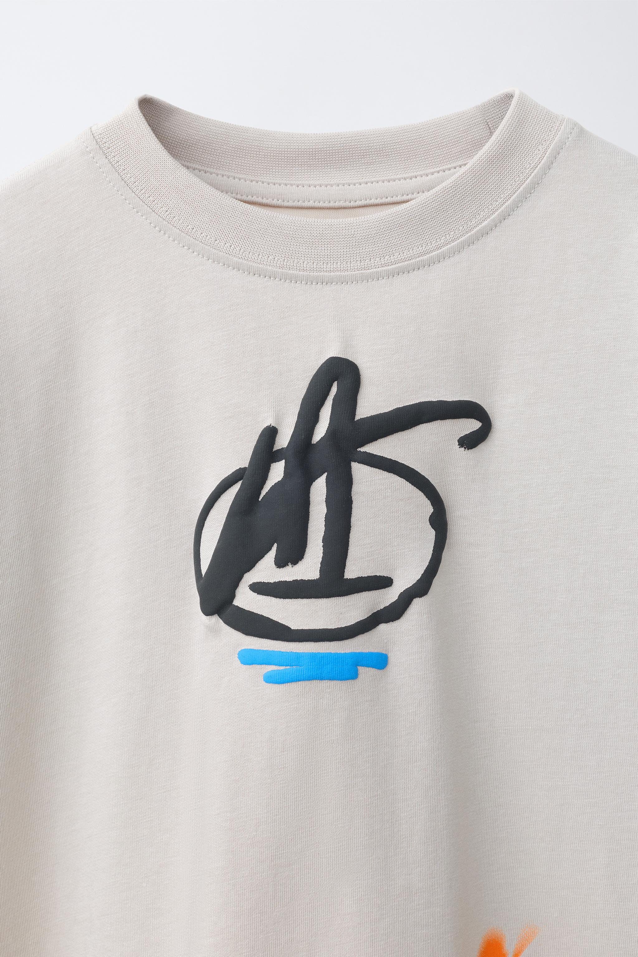 GRAFFITI PRINT T-SHIRT